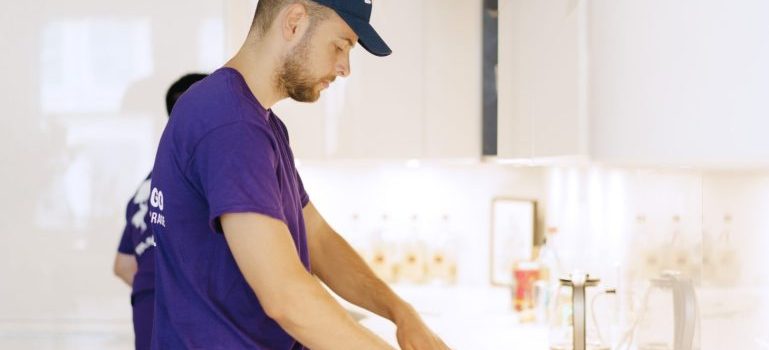 Guide to Moving & Relocating Commercial Appliances: How to Move a Commercial Dishwasher