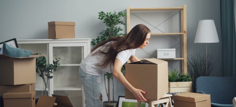 How Much Should I Tip Film Set Movers in New York City?